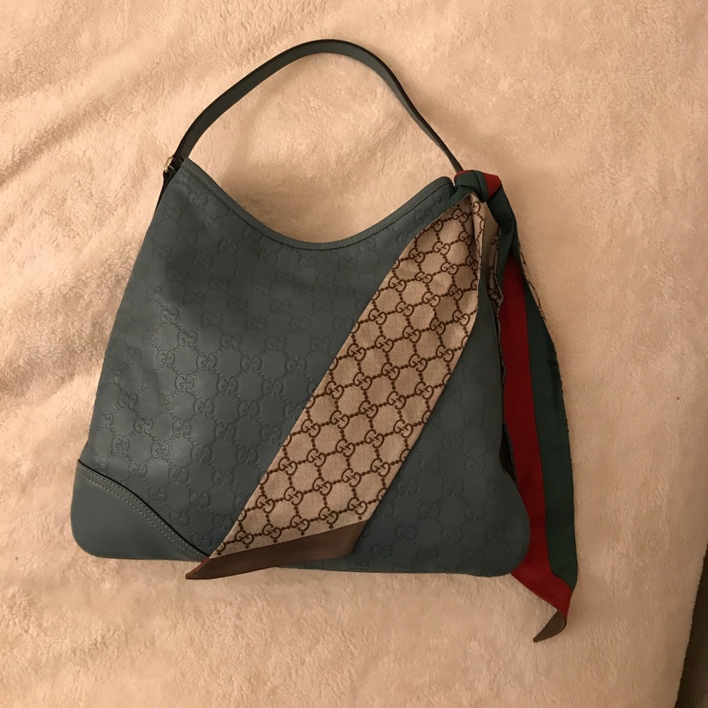 Gucci leather purse (authentic) - Picture 2 of 2