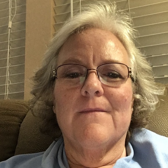 Meet your Posher, Robin - Picture 1 of 1