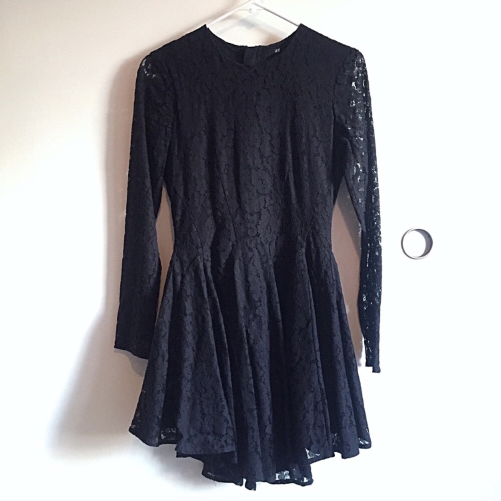 H&M Long Sleeve Lace Dress