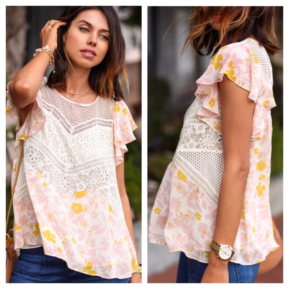 ❌SOLD❌ Anthropologie HD Paris Fluttered Blouse - Picture 1 of 8