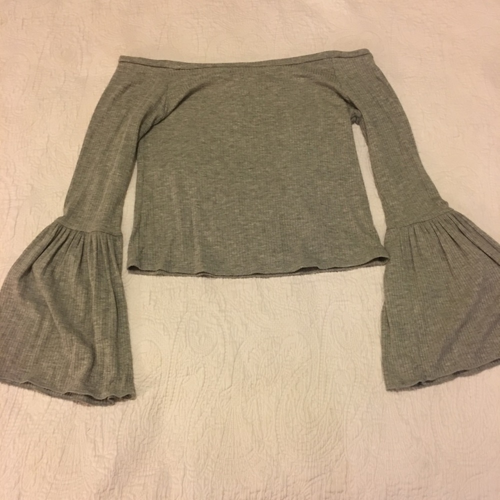 Bell sleeve crop top