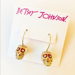 NWT Betsey Johnson Vintage skull earrings NWT Betsey Johnson Vintage skull earrings