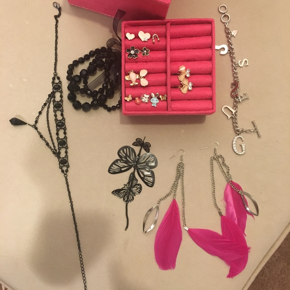 Accessary