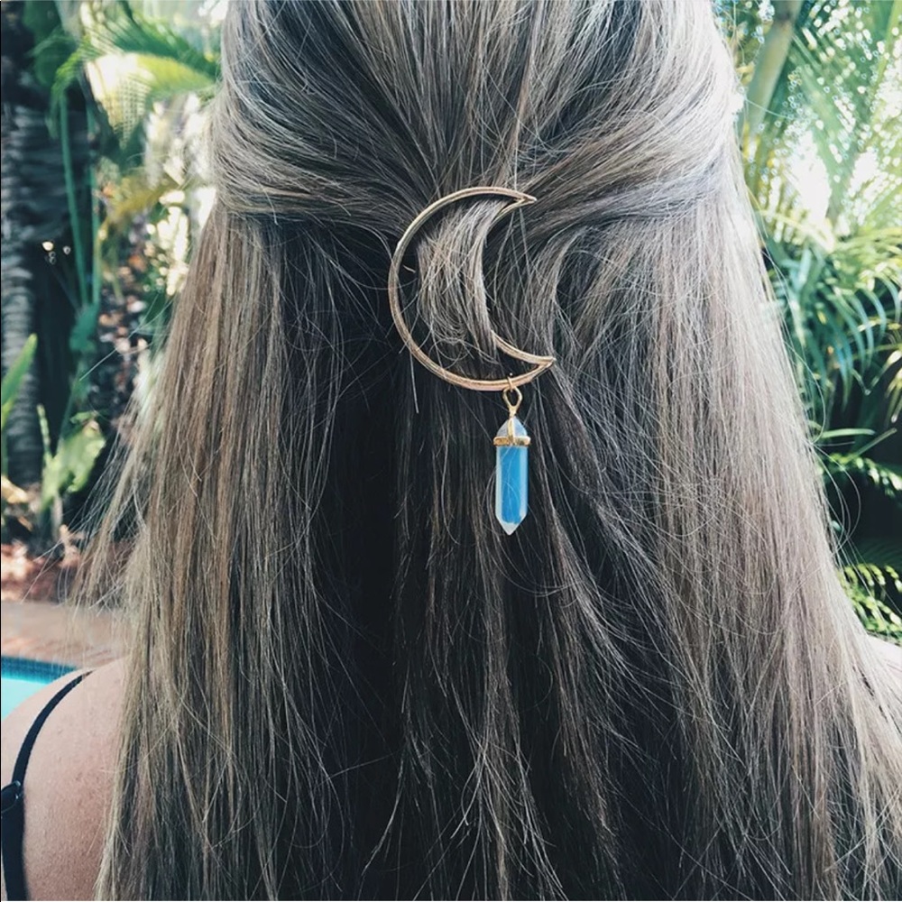 Moon Gemstone Clip - Picture 6 of 6