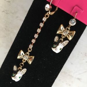 BETSEY JOHNSON Gold Tone Bull Dog Drop Earrings BETSEY JOHNSON Gold Tone Bull Dog Drop Earrings