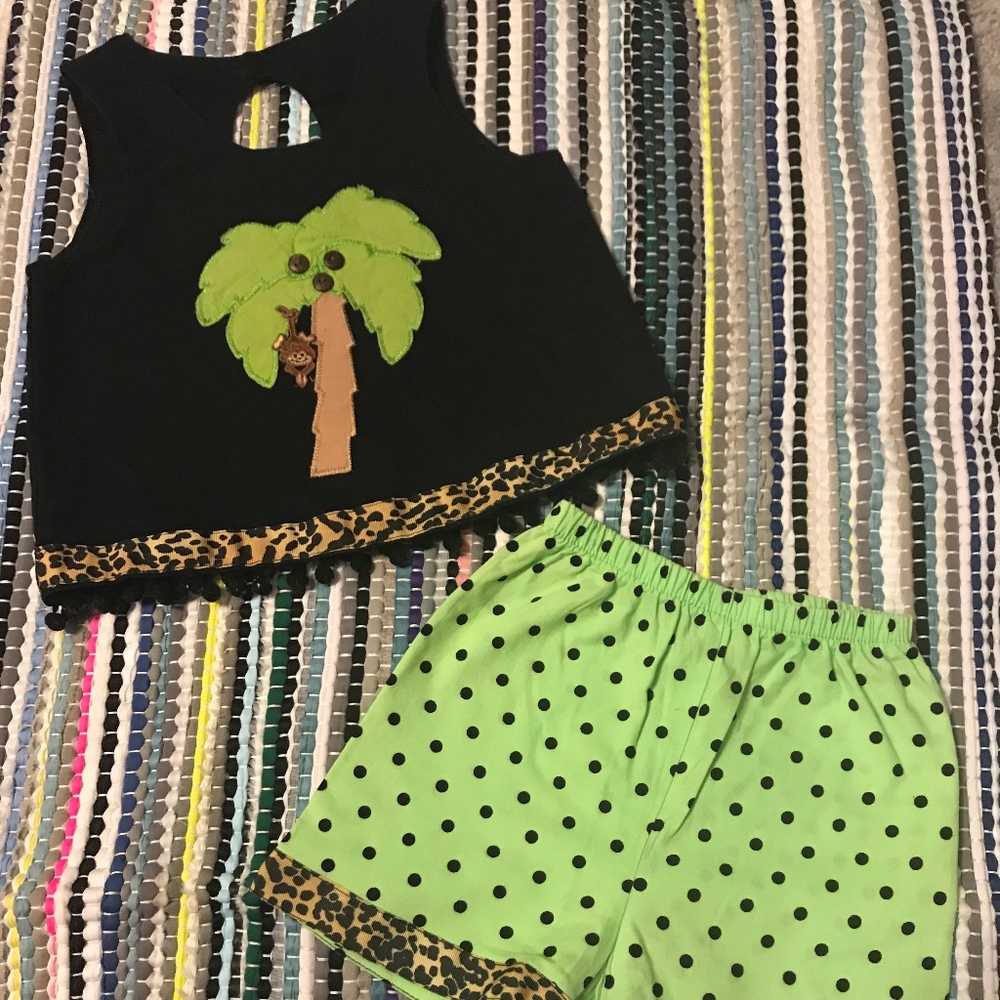 Boutique Outfit! Rare!