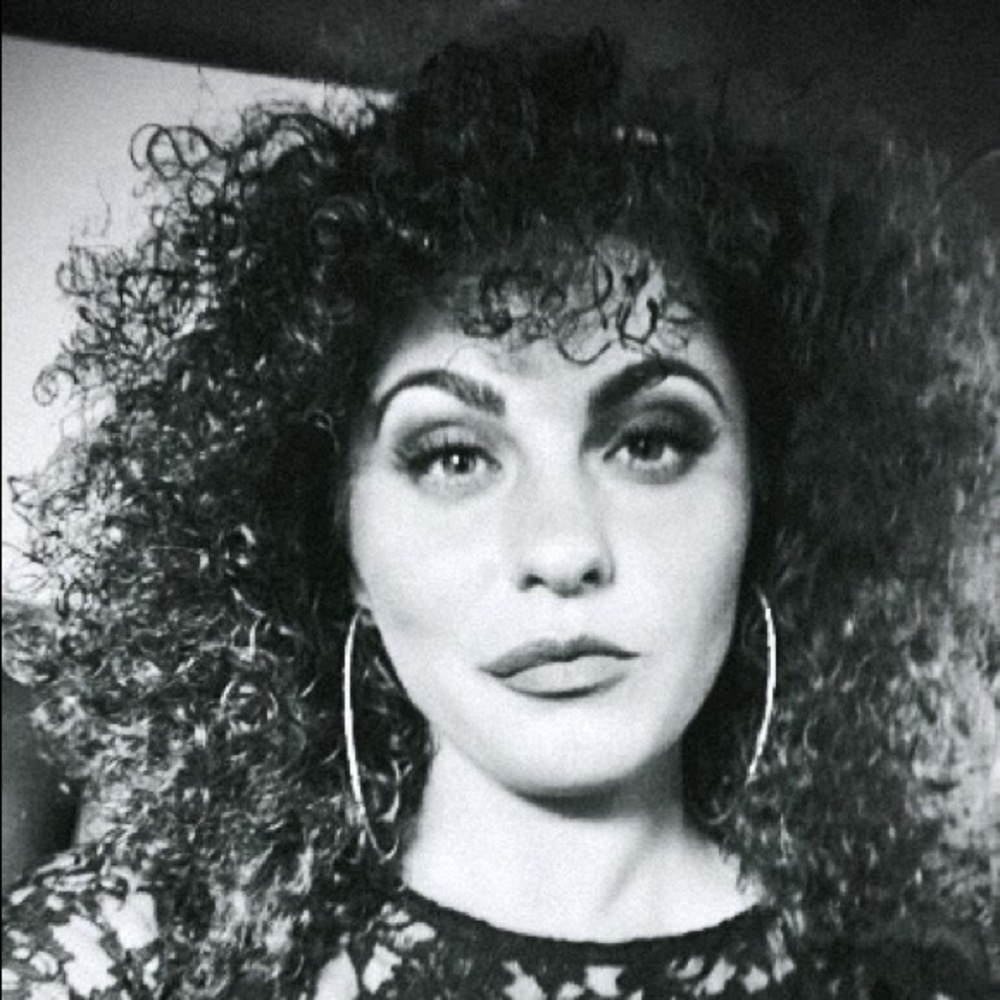 Meet your Posher, Nikki