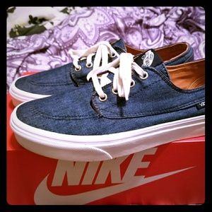 Vans in near perfect condition Vans in near perfect condition