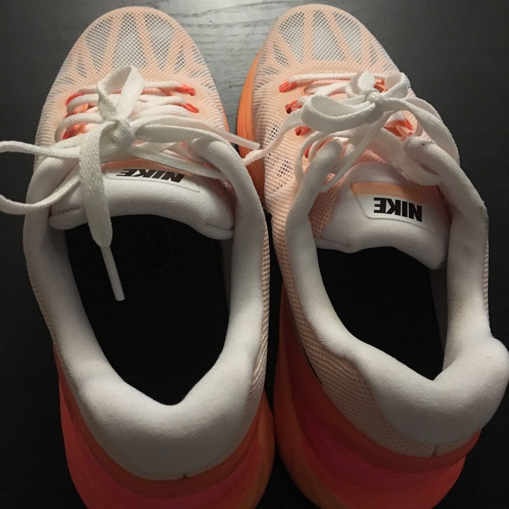 Nike Zoom Flow