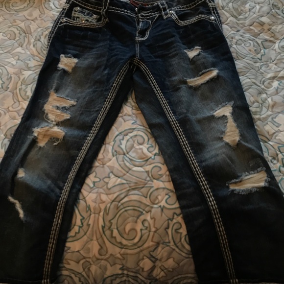 Jeans - Picture 2 of 3