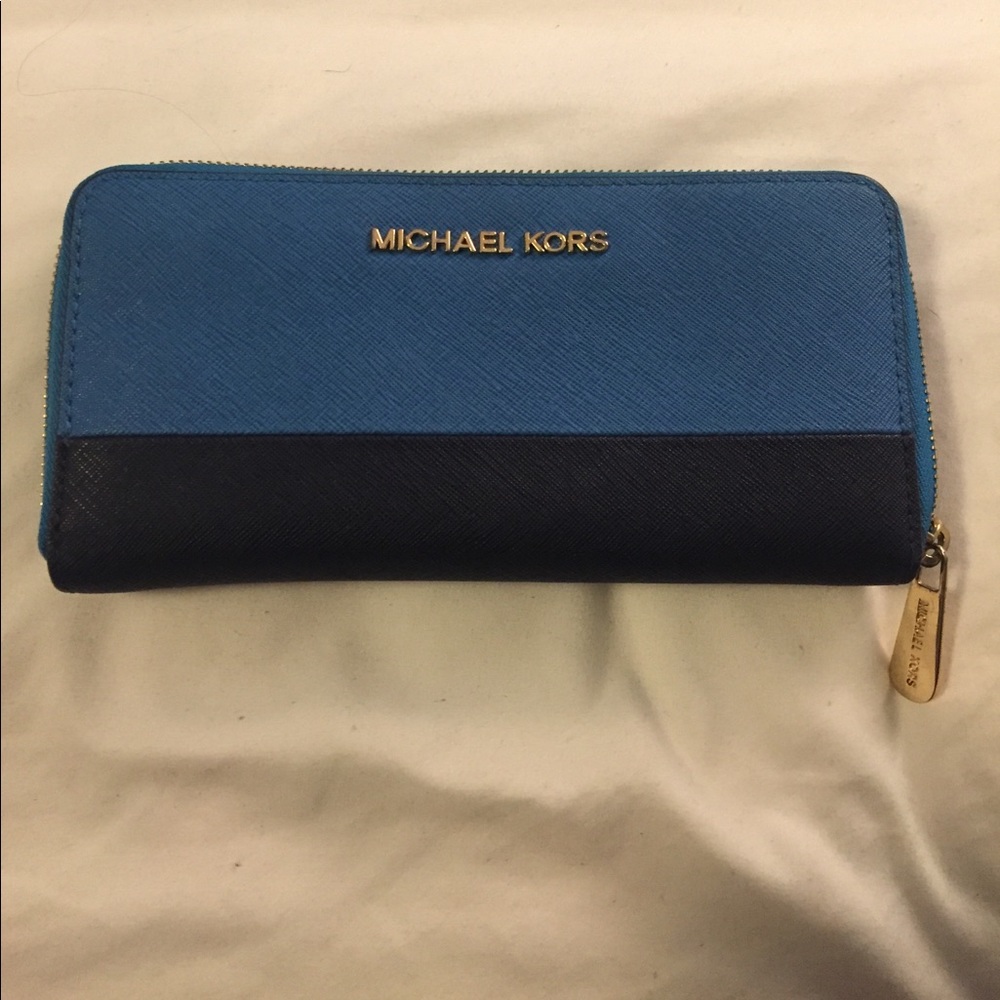 Micheal Kors Wallet