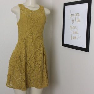 Free People Embroidered Dress ⭐️ Free People Embroidered Dress ⭐️