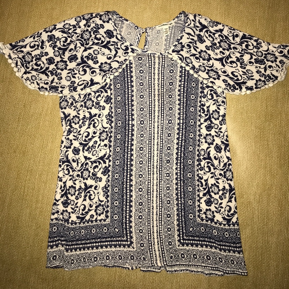 MONTEAU GIRL TOP WITH DRAPED SHOULDERS