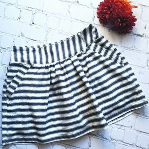 Rachael & Chloe Blue & White Summer Skirt - Sz S