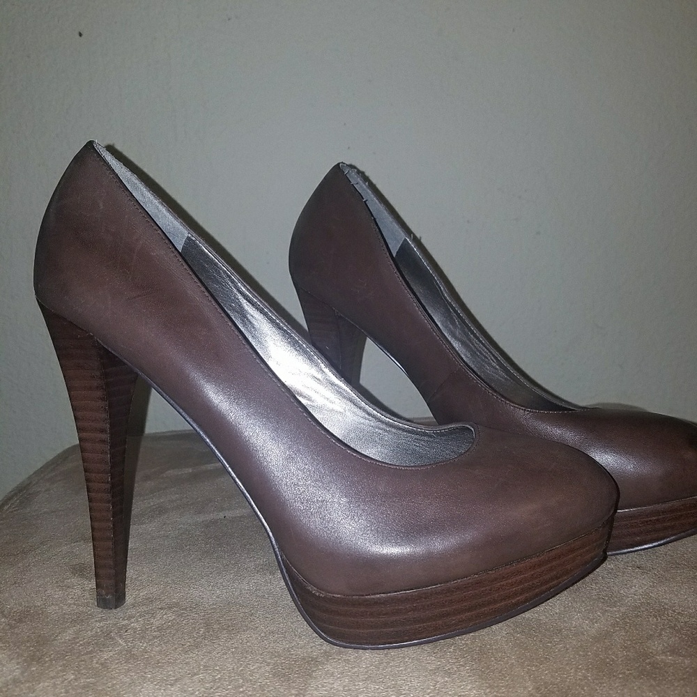 Guess platform heels
