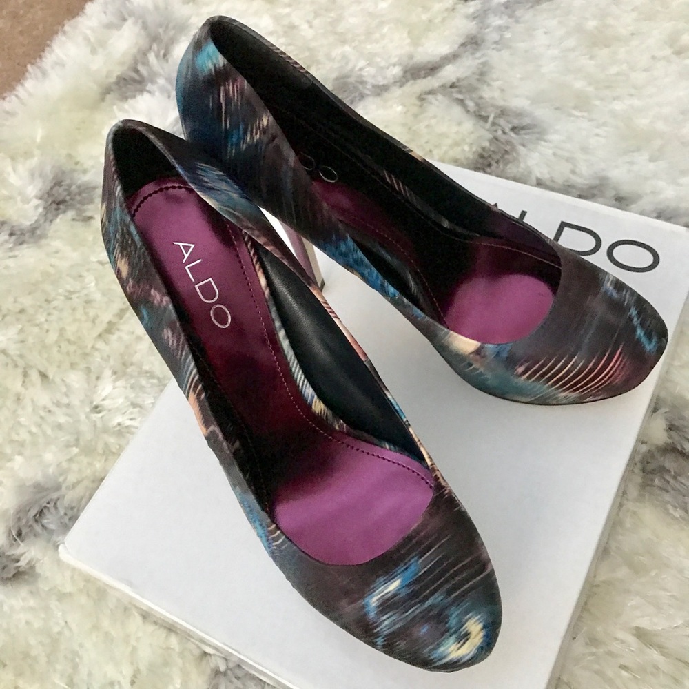 LIKE NEW! Steve Madden Kemler Satin Stiletto Pumps - Picture 1 of 6