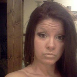 Meet your Posher, Corrie