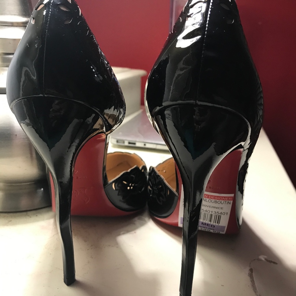 Patent leather heels - Picture 7 of 8