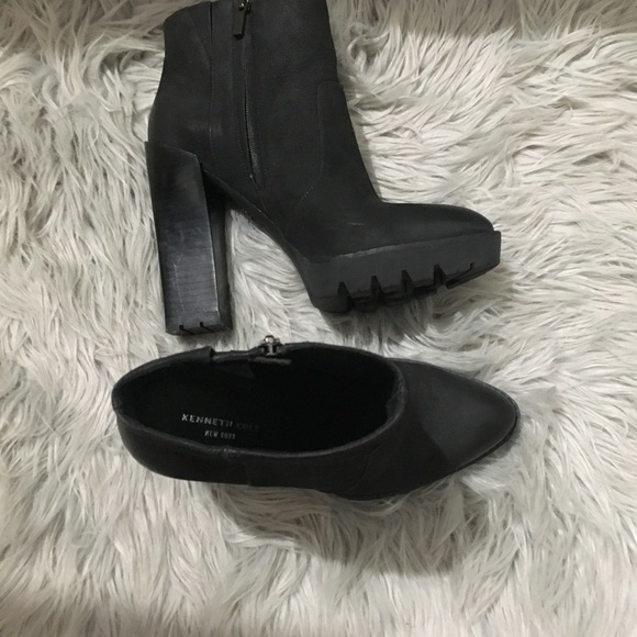 Kenneth Cole Olive Lather Platform Ankle  Boots - Picture 8 of 8