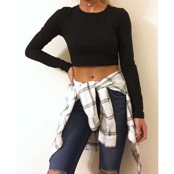 LF Tops - Emma and San basic long sleeve crop top