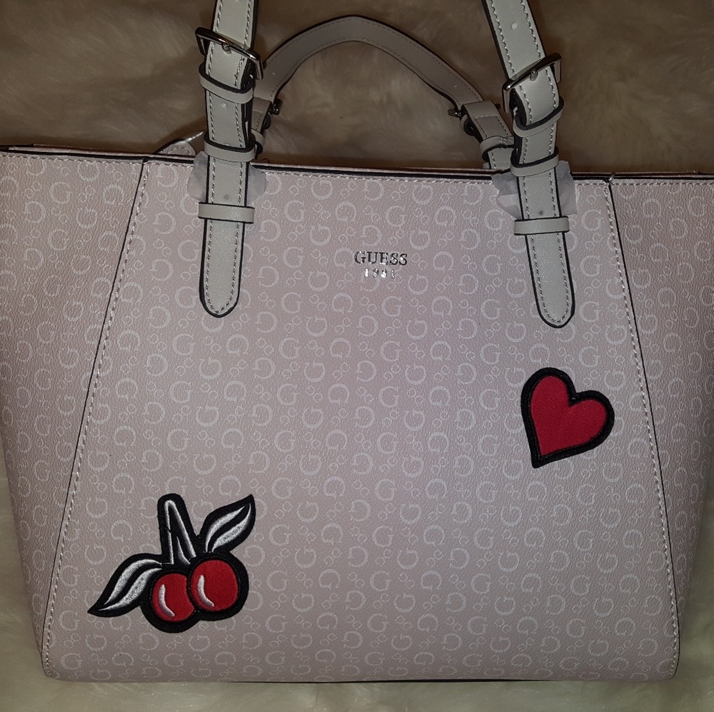 Guess bag