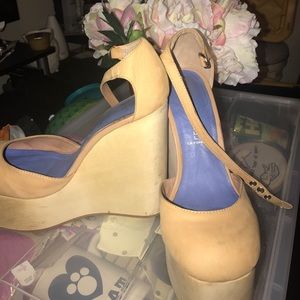 Jeffrey Campbell Bette High Wedge wooden platform
