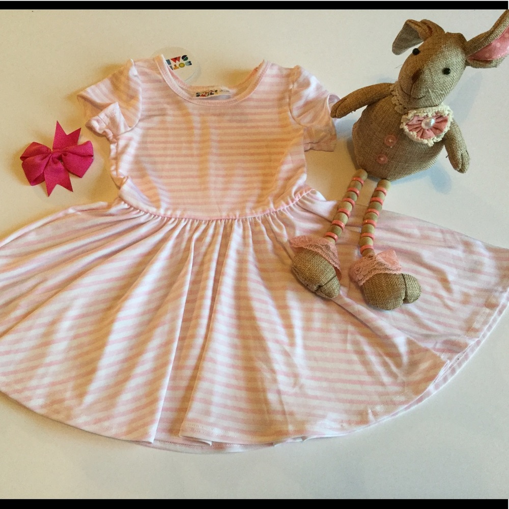 📣SOLD 📣💕DotDotSmile size 2 Dress NWT💕