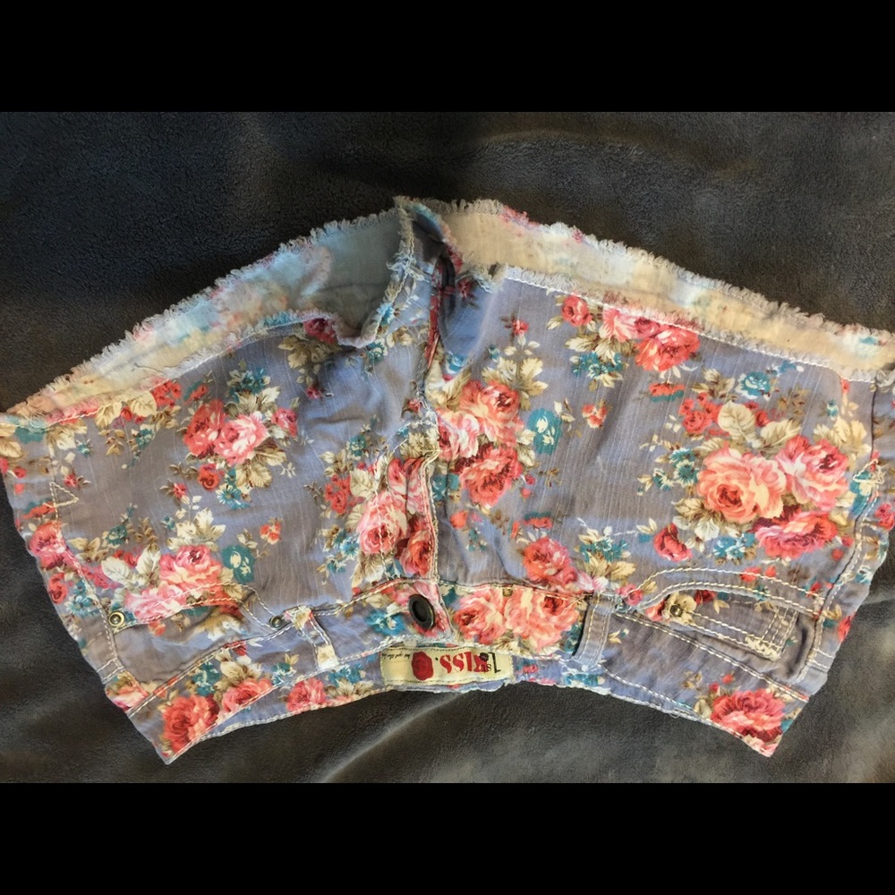 Floral shorts