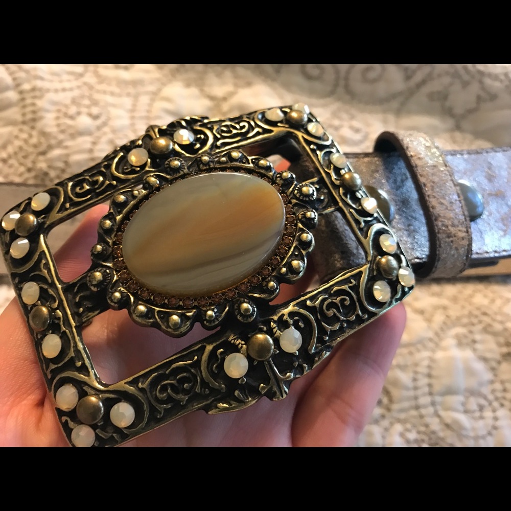Jeweled belt - Picture 3 of 5