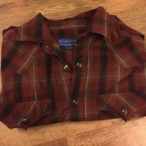 Pendleton men’s snap button flannel