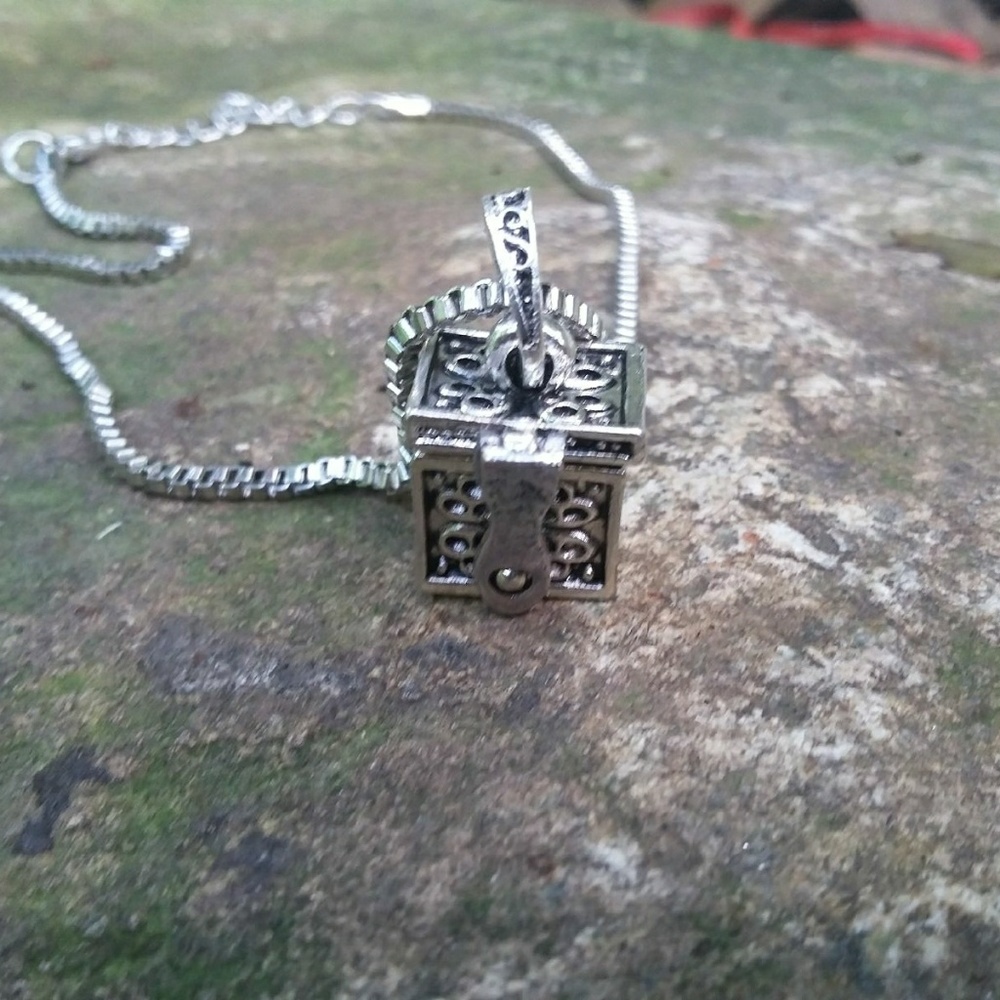 new prayer/wish  box necklace