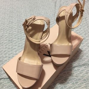Platform Heel in Nude