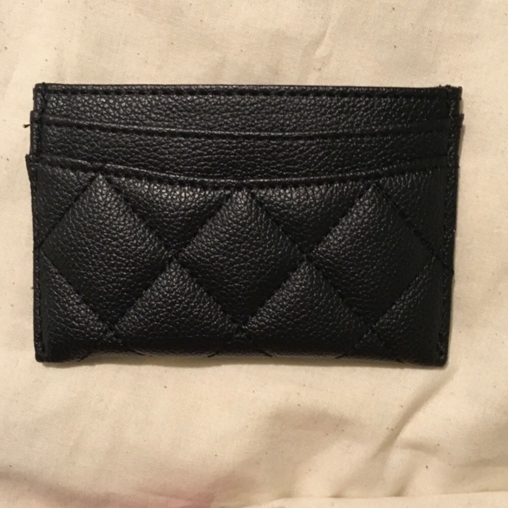 New black crossbody card