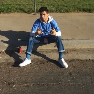 Meet your Posher, Anthony