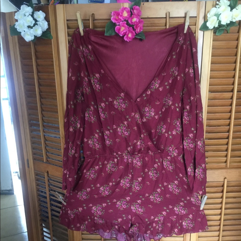 Forever 21 burgundy floral short romper