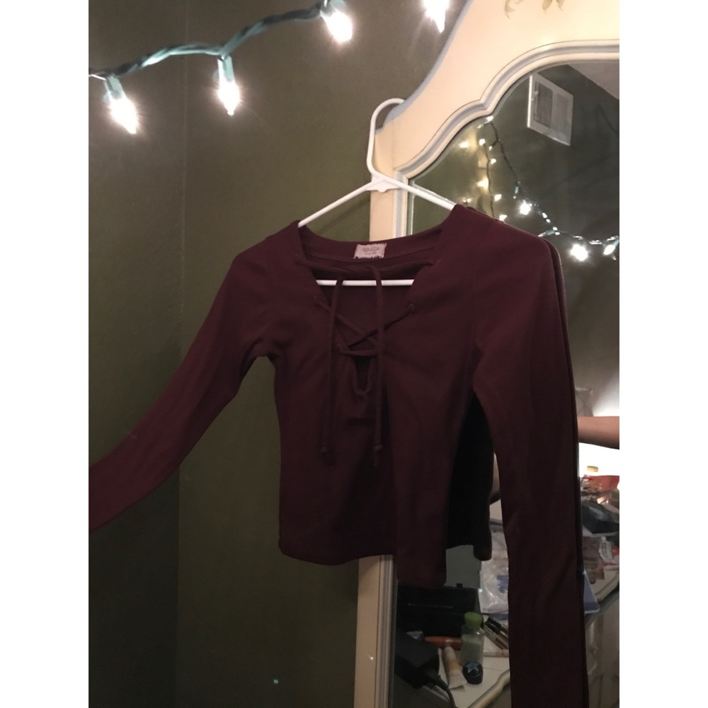 Maroon crop top