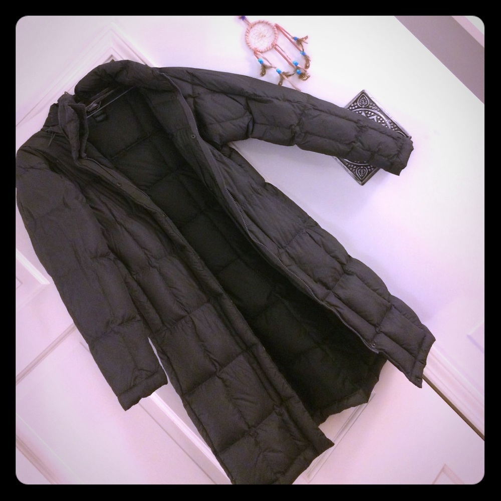 Gray NorthFace Parka 600 down fill feathers