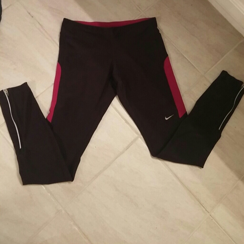 Nike leggings