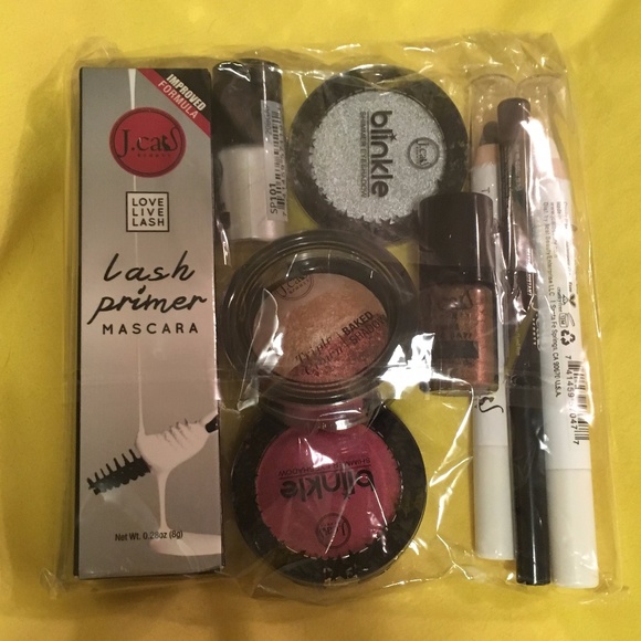 J. Cat Beauty Eye Vault - 9 Full Size Products! - Picture 3 of 3