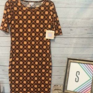 Small Julia by Lularoe NWT