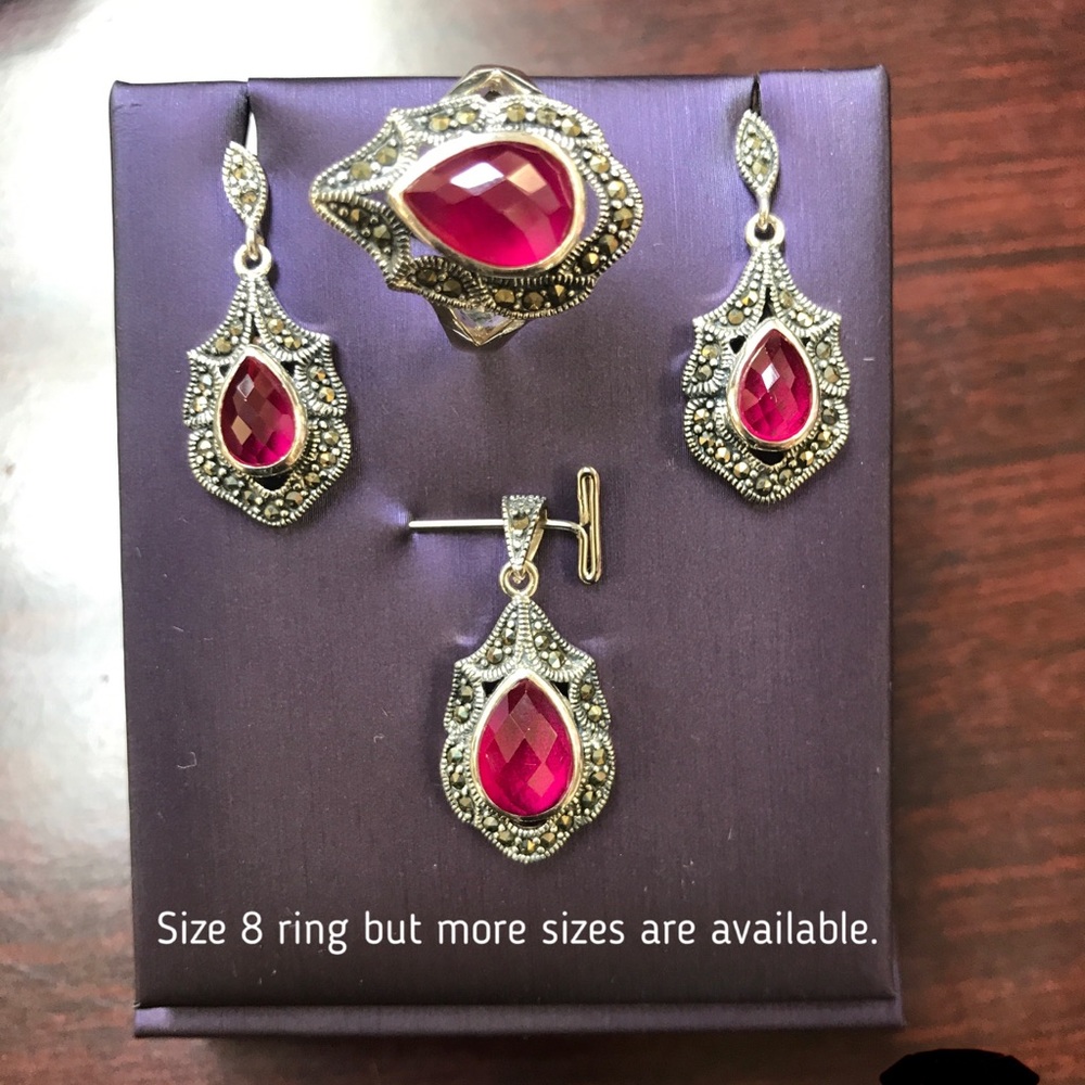 925 Silver set with genuine Ruby