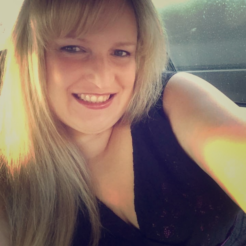 Meet your Posher, Jennifer