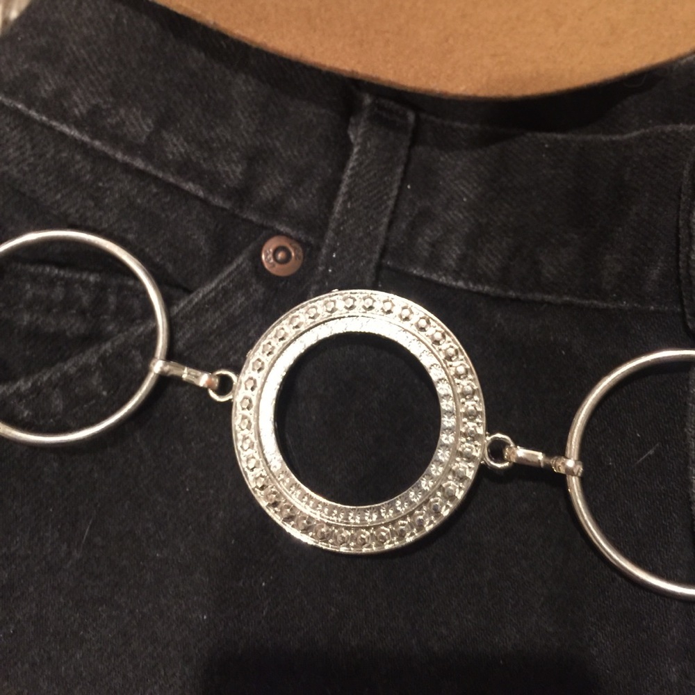 Silver Belt - Picture 3 of 3