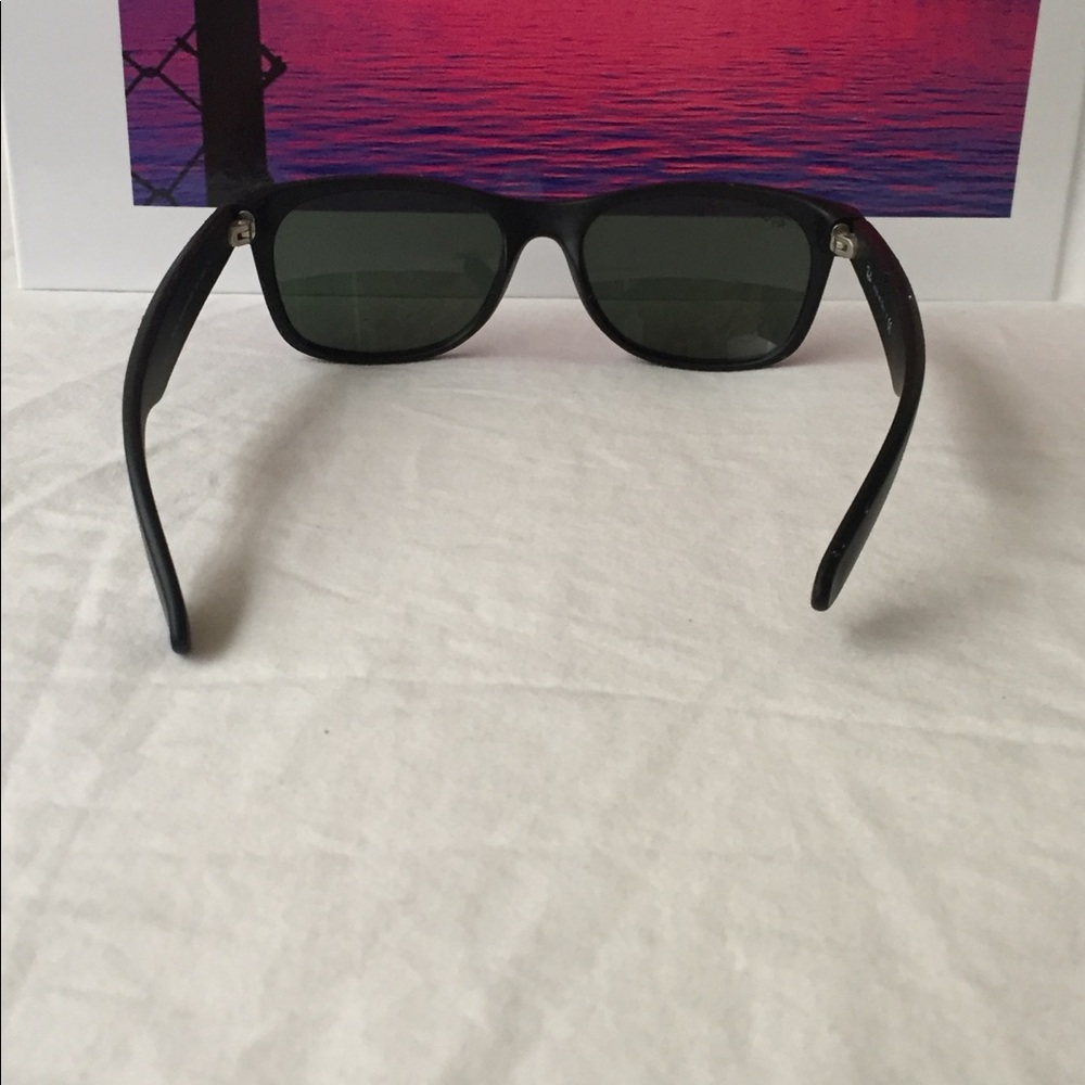 Sold - Picture 6 of 8