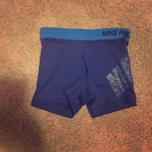 NIKE PRO SHORTS
