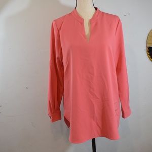Women's Vince Camuto peach longsleeve blouse M Women's Vince Camuto peach longsleeve blouse M