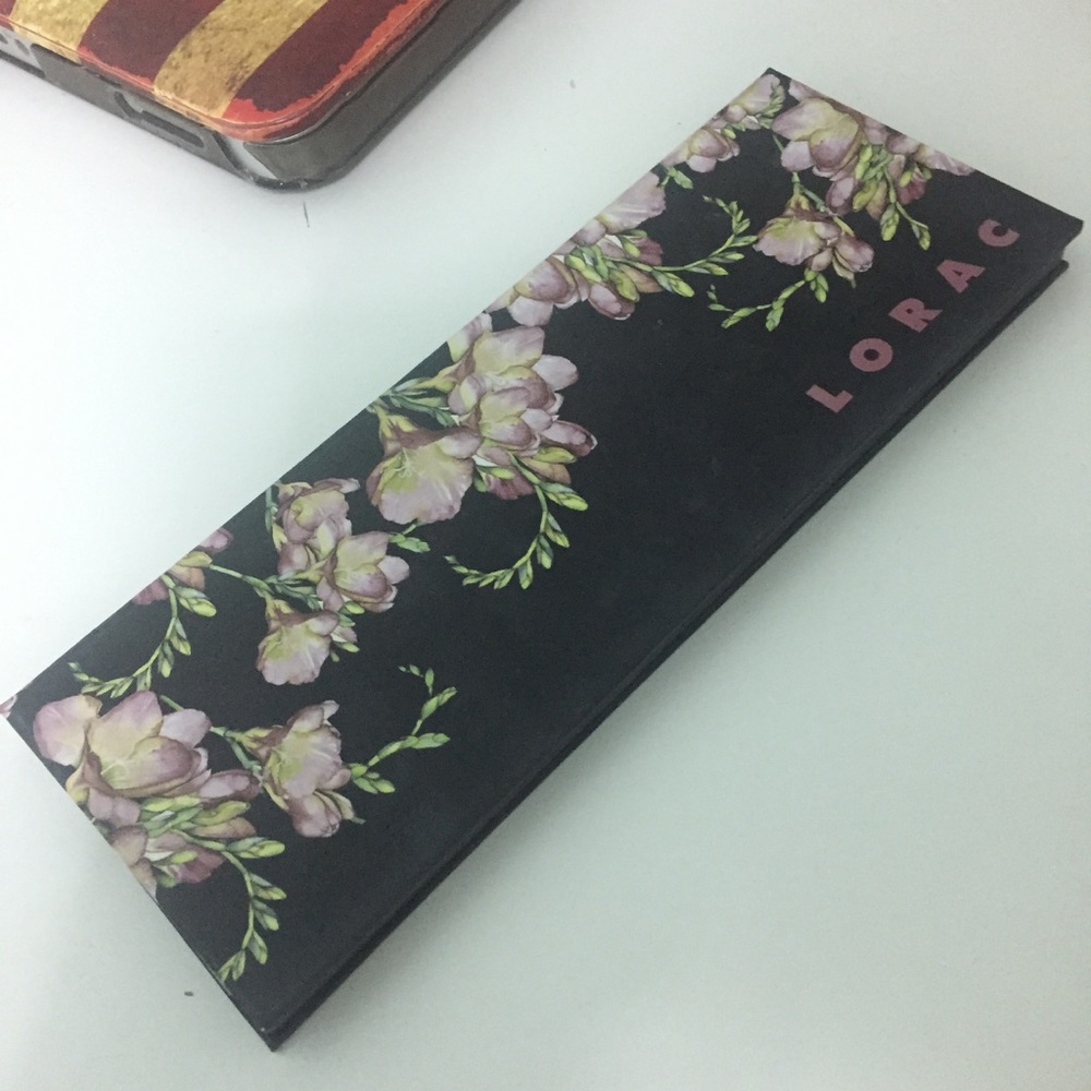 Lorac eyeshadow palette