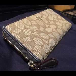 Coach wallet