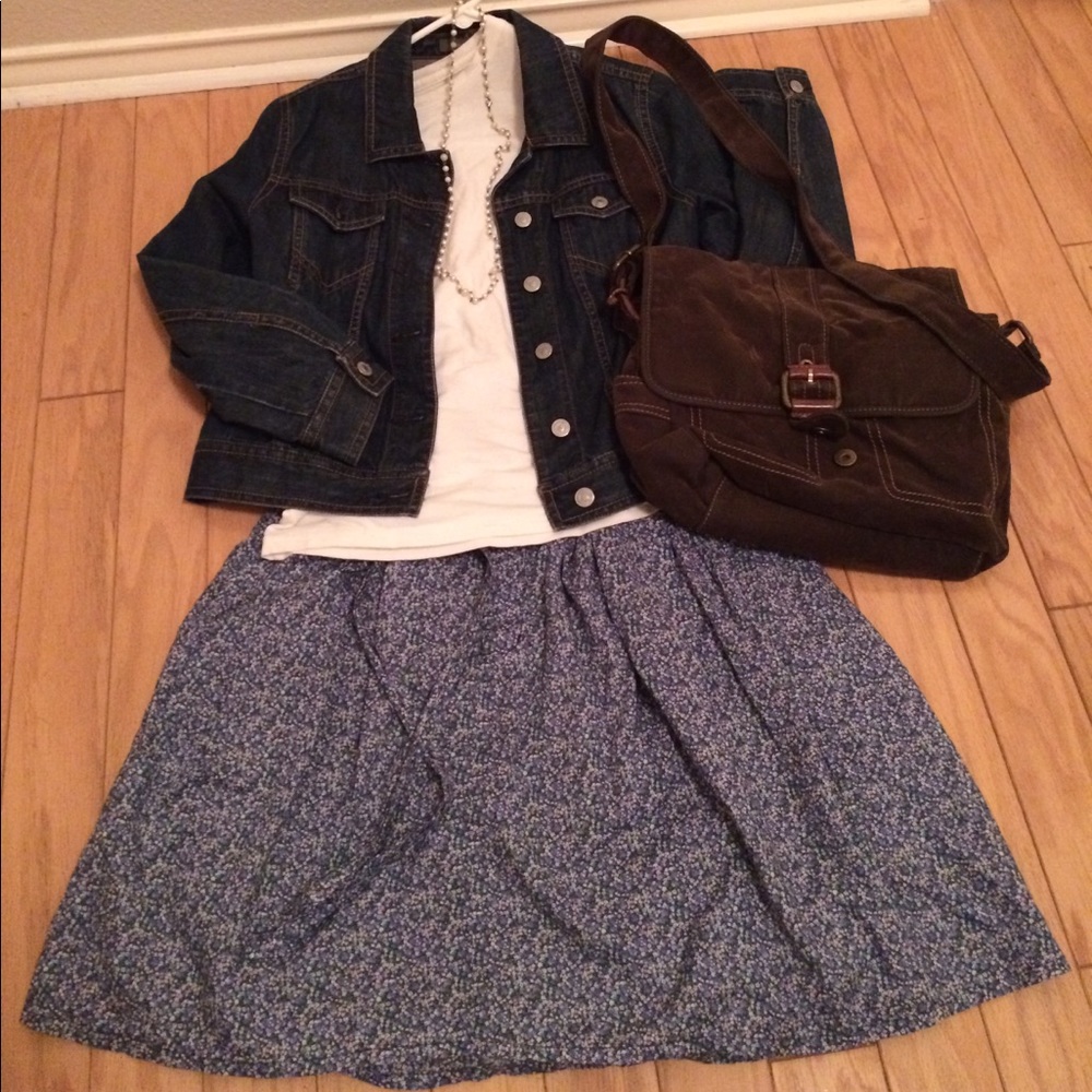 Gap Multicolored Flower 🌺 Skirt.