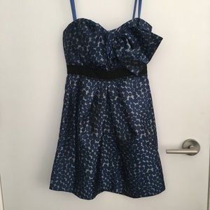 Great user condition super cute bcbg cocktail dres Great user condition super cute bcbg cocktail dres